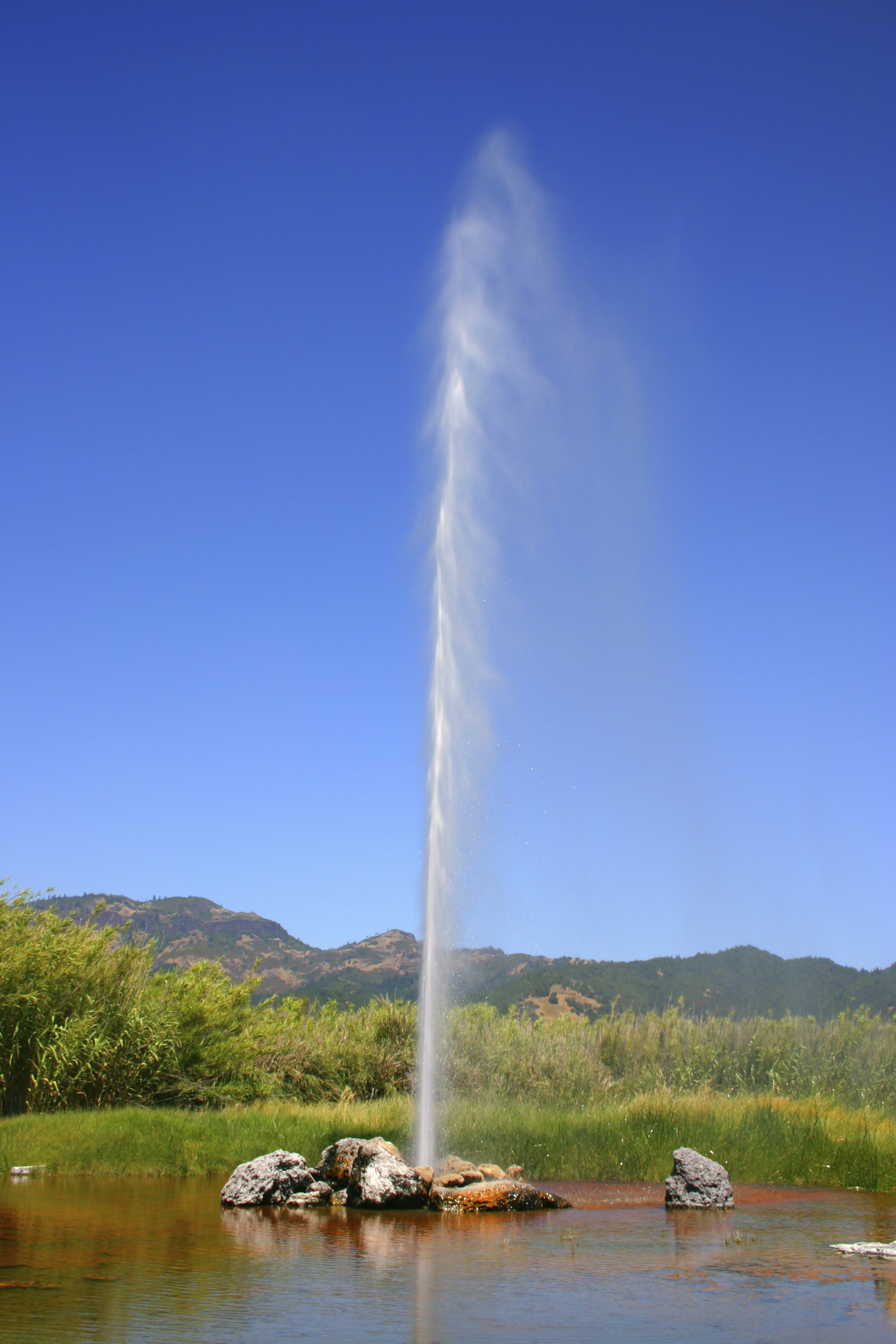old faithful geyser of california