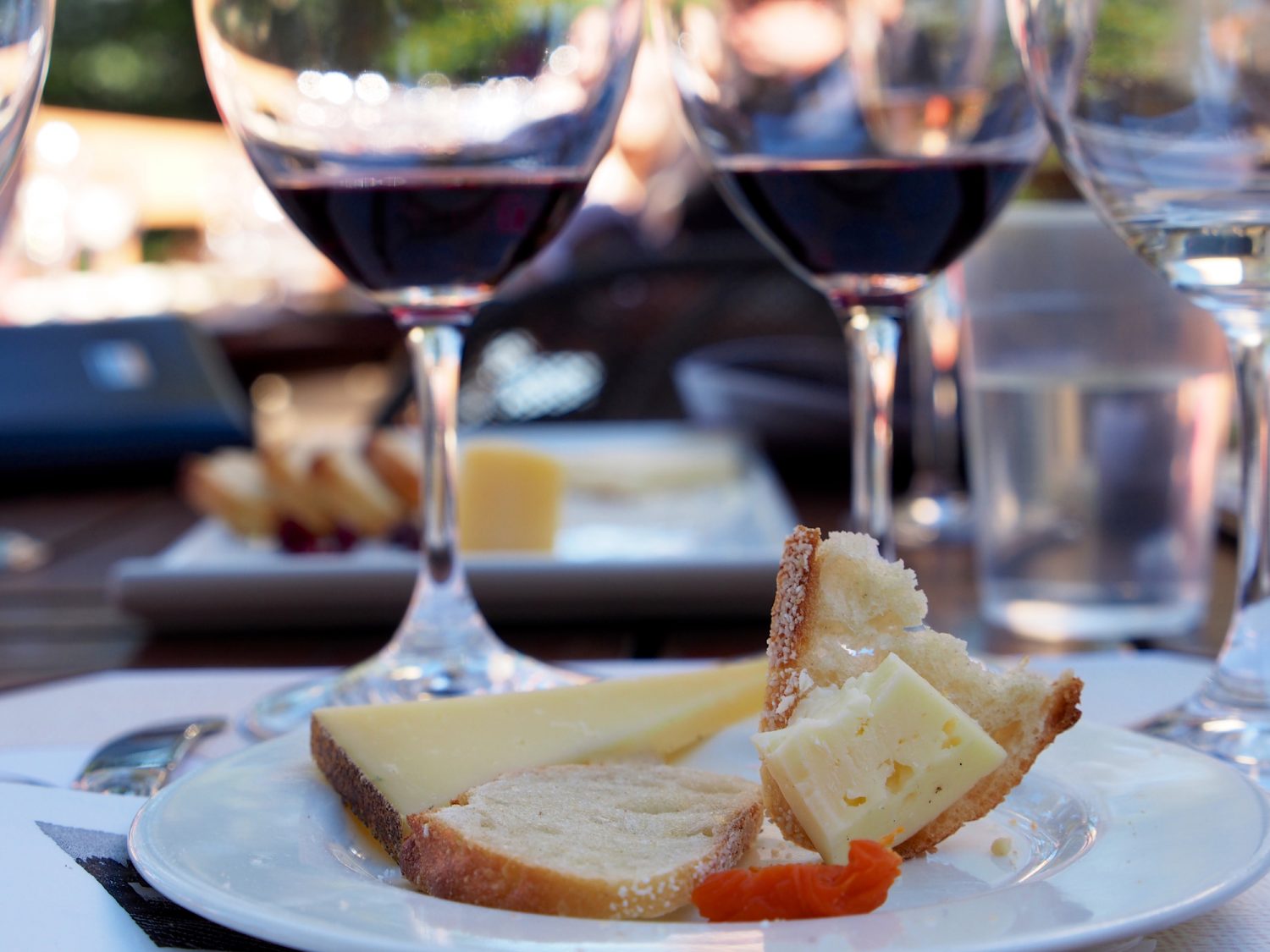 Learn about wine at a tasting in Napa Valley